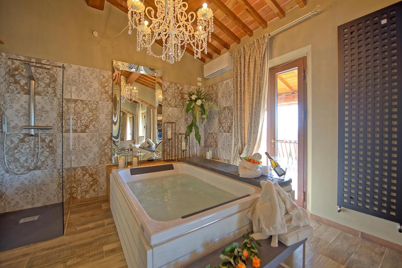 Villa Massimiliano By Posarellivillas 볼테라 외부 사진