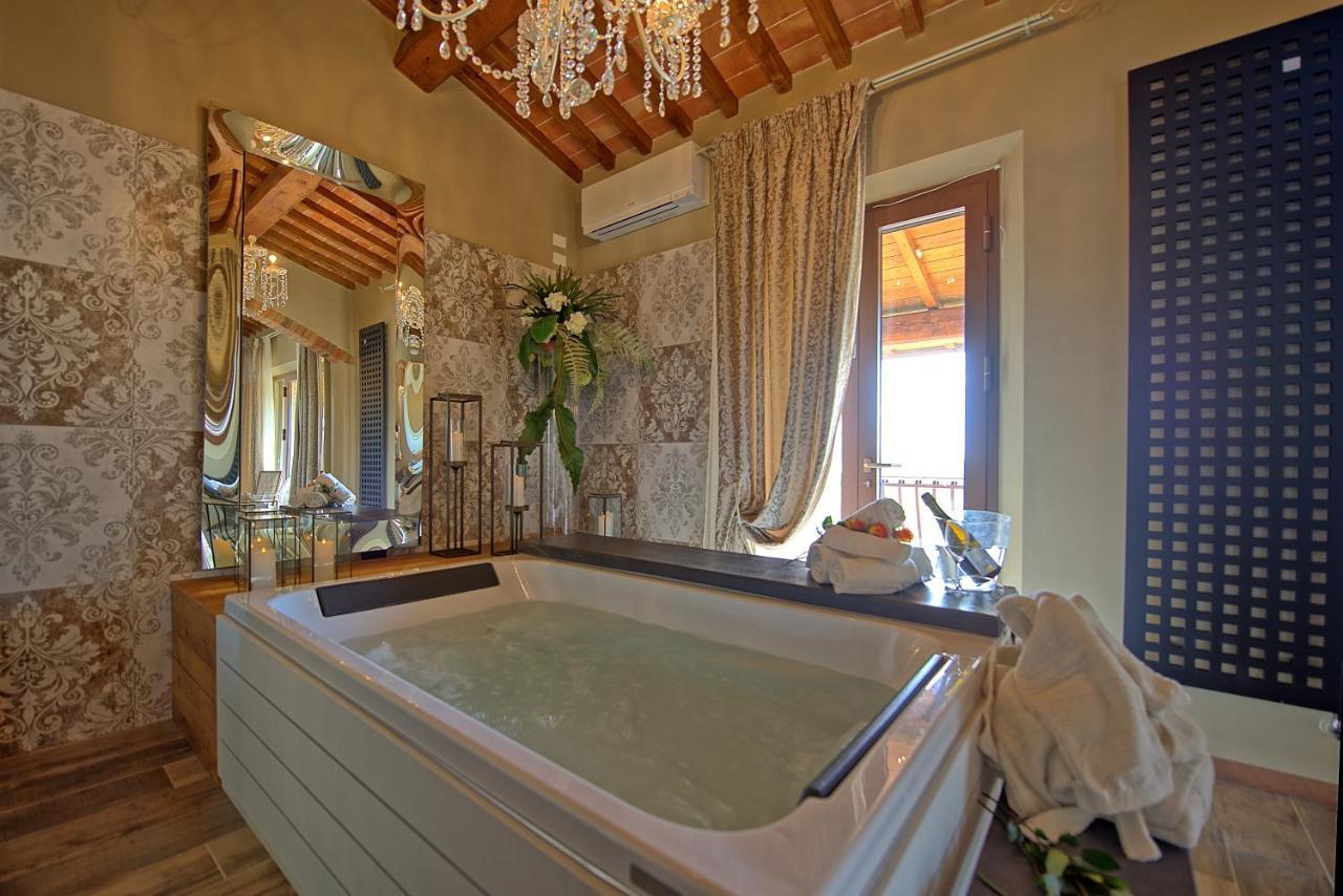 Villa Massimiliano By Posarellivillas 볼테라 외부 사진